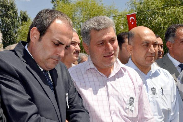 Kars şehitine böyle veda etti - Resim: 4