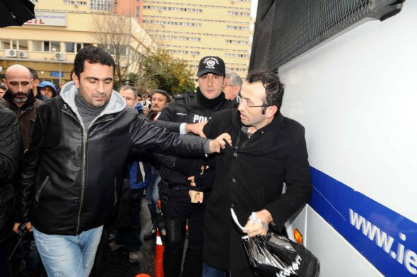 Okmeydanı Hastanesi karıştı - Resim: 4