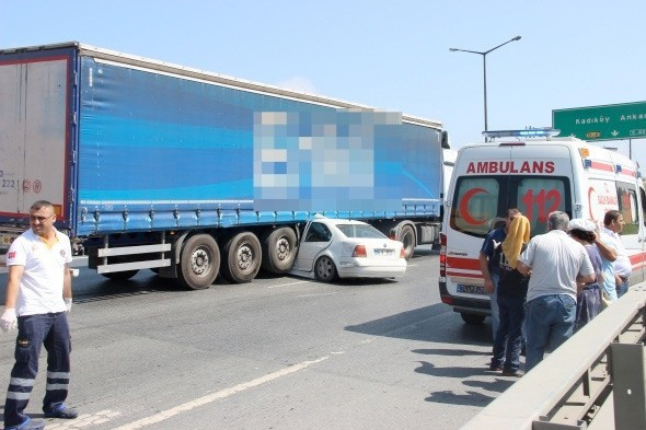 Kağıthane TEM'de inanılmaz kaza - Resim: 3