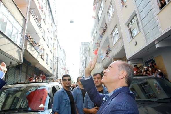 Erdoğan'ın şehit aileleri ziyaretinden çarpıcı görüntüler - Resim: 2