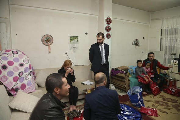 Hollywood yıldızı Sultanbeyli'de gözyaşlarına boğuldu! - Resim: 3