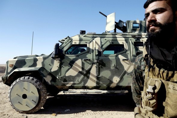 YPG'ye verilen zıhlılar sahada Rakka'ya yeni saldırı - Resim: 3