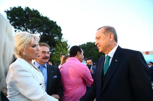 Erdoğan'ın iftar yemeğine çağrılmayan iki ünlü - Resim: 4