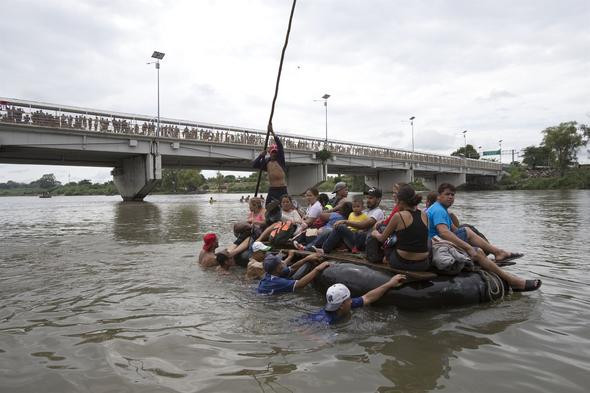 Trump teşekkür etmişti ama.. Göçmenler akın akın geliyor - Resim: 3