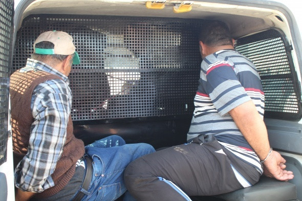 Polis arabanın kapısını açınca gözlerine inanamadı çaldıkları şeye bakın - Resim: 1