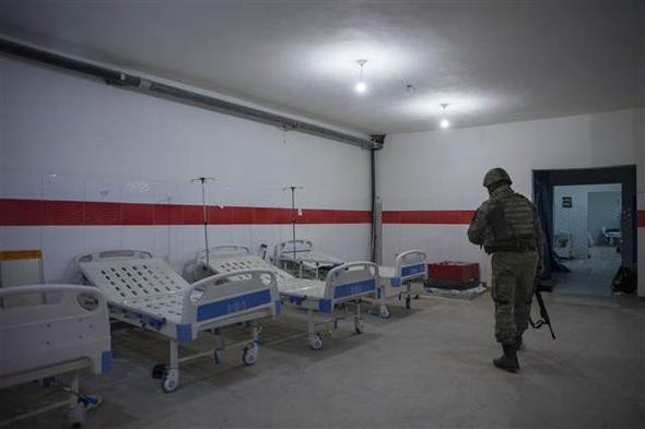 Tünelin ucu öyle bir yere çıktı ki! Köstebek gibi yaşamışlar - Resim: 2