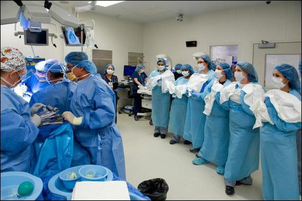 İkizleri olacağını sanıyordu! Doğuma girdi hayatının şokunu yaşadı - Resim: 4
