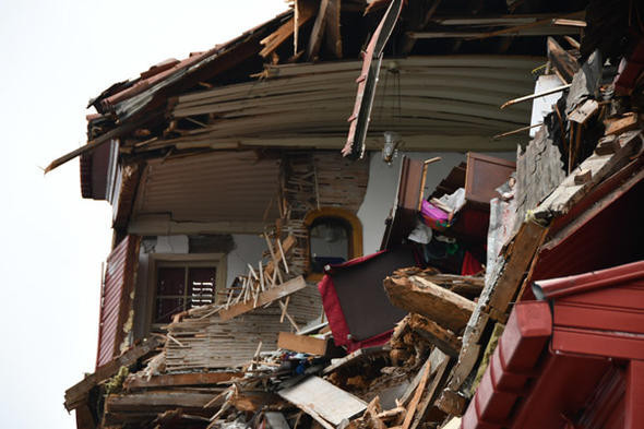 İşte geminin çarptığı yalının içinden ilk görüntüler! Tarih gitti... - Resim: 3
