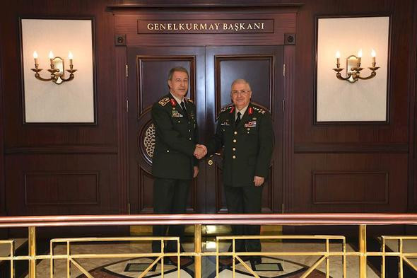 Hulusi Akar görevini Yaşar Güler'e devretti - Resim: 1