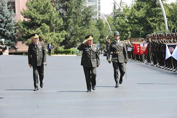 Hulusi Akar görevini Yaşar Güler'e devretti - Resim: 3