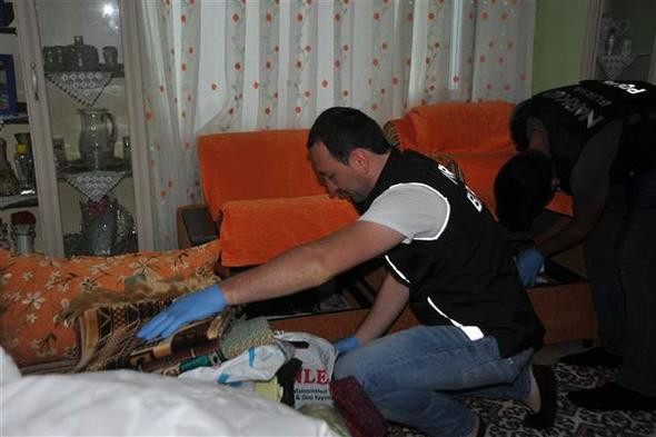 Polisler polisleri böyle bastı! 'Zeytin' bakın neyin şifresiymiş?.. - Resim: 3