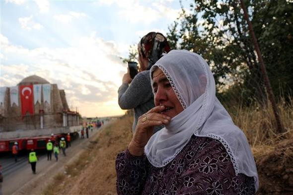 Bir saniyesini bile kaçırmadılar! Gözyaşları içerisinde izlediler - Resim: 3