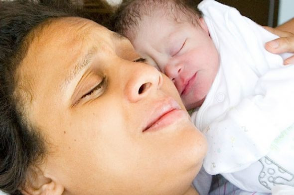 Kupa Defne Joy'un oğluna verildi! - Resim: 2