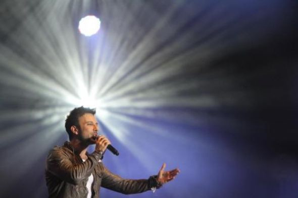 On yıl aradan sonra sevenleri ile buluştu - Resim: 1