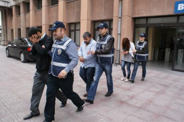 Böyle dolandırıcılık görülmedi! - Resim: 1