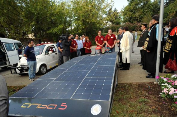 Cumhurbaşkanı Gül herkesi güldürdü - Resim: 2