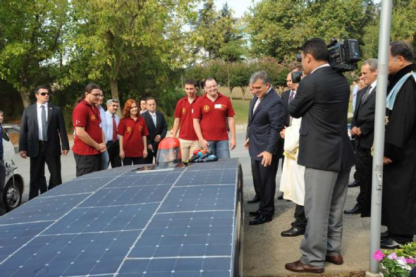 Cumhurbaşkanı Gül herkesi güldürdü - Resim: 4