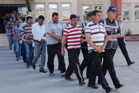 PKK'nın finansör kaçakçıları adliyede  - Resim: 4