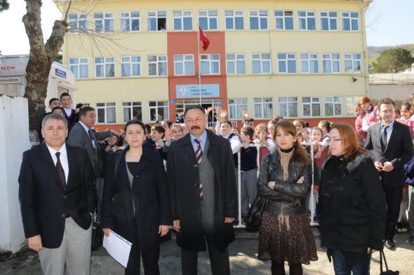 Kenan Evren'nin ismi kaldırıldı  - Resim: 1