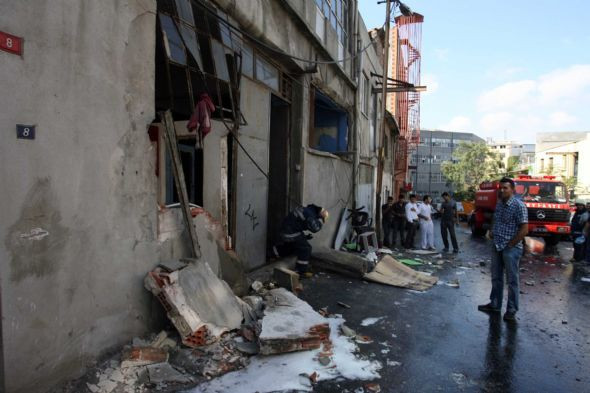 Eyüp'te korkutan patlama! - Resim: 2