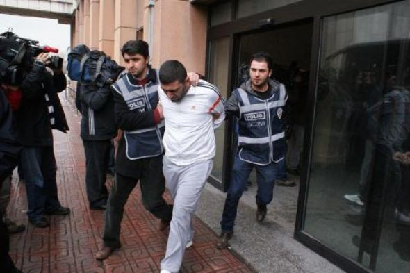 Uçmak ve 5 kişi adliye'ye sevk edildi! - Resim: 3