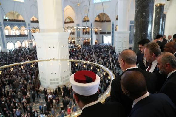 Büyük Çamlıca Camii resmi olarak açıldı! Erdoğan da katıldı - Resim: 2