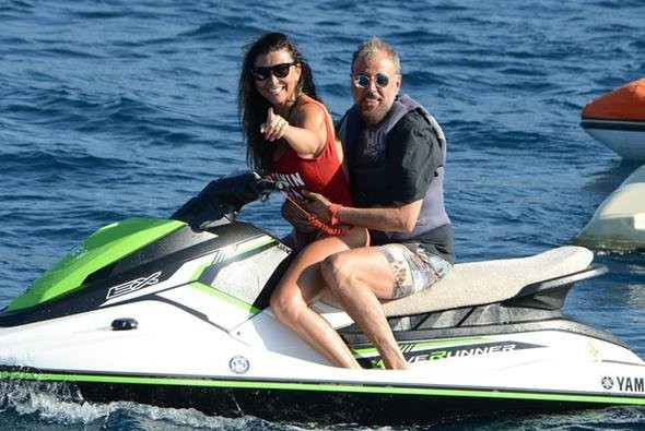 Selen Görgüzel ve Hamdi Alkan korkutan jet ski kazası  - Resim: 2