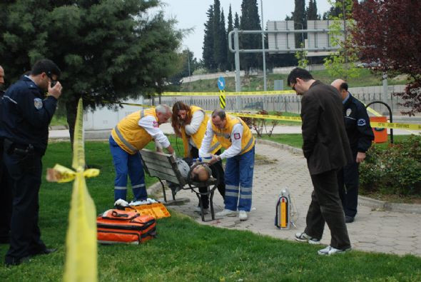 'Allah beni affetsin' dedi tetiği çekti - Resim: 1