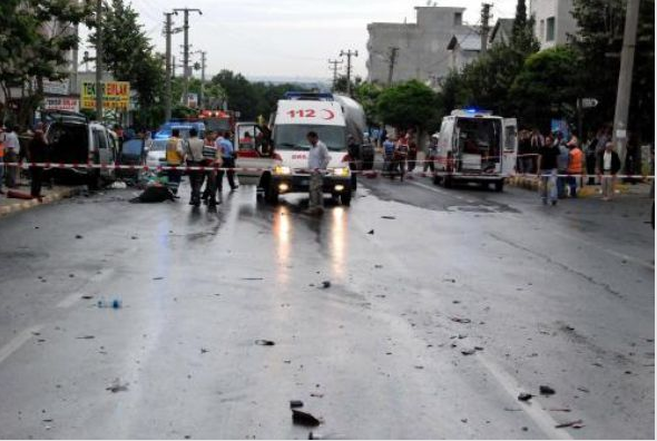 Kaza sokakları savaş alanına çevirdi - Resim: 2