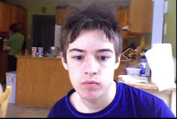 12 yaşından evlendiği güne kadar fotoğraf çekti inanılmaz değişim - Resim: 1