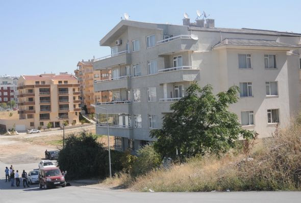 Sırrı Sakık'ın oğlu bu evde intihar etti  - Resim: 4