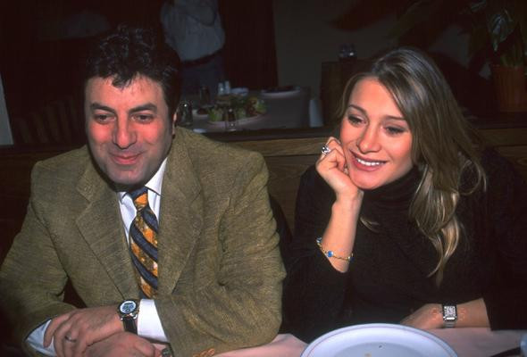 Eşiyle olaylı şekilde ayrılmıştı! Coşkun Sabah'ın suratı bir karış - Resim: 2