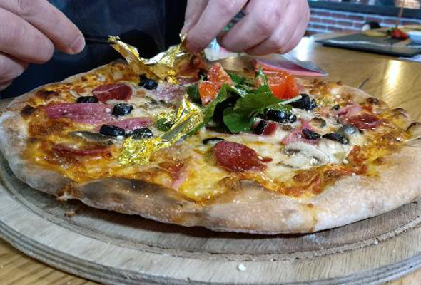 Bu pizza yenmez Firavun ve Roma krallarından esinlendi - Resim: 2