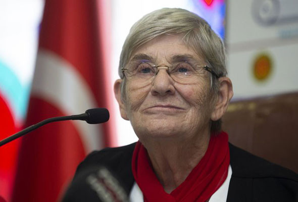 Canan Karatay bu kez öğretmenlere sitem etti  ‘İstemiyorlar' - Resim: 1