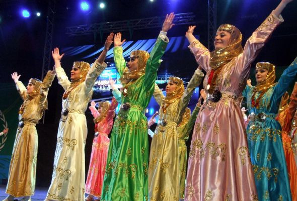 Erzurum'da renkli açılış - Resim: 1