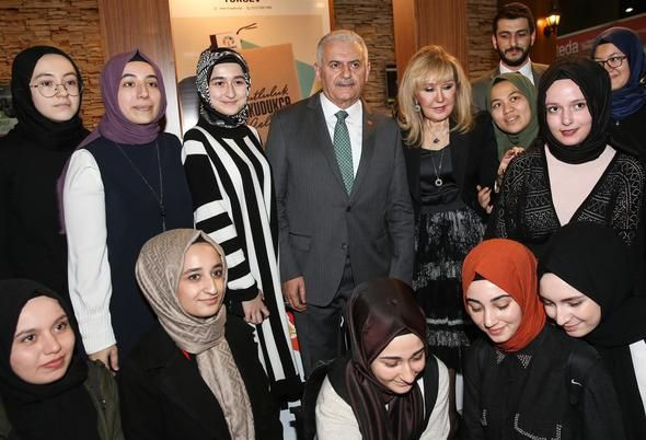 Binali Yıldırım 6. Uluslararası Kitap Fuarı'nın açılışını yaptı - Resim: 4