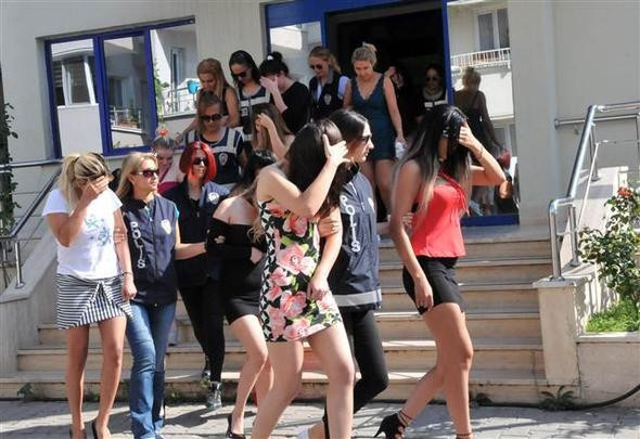 Dev operasyonda 73 gözaltı: Hepsi yakalandı! - Resim: 2