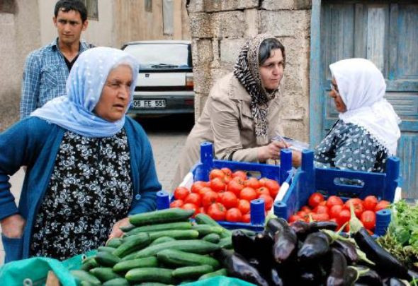 İşte CHP'nin eşarplı adayı! - Resim: 4