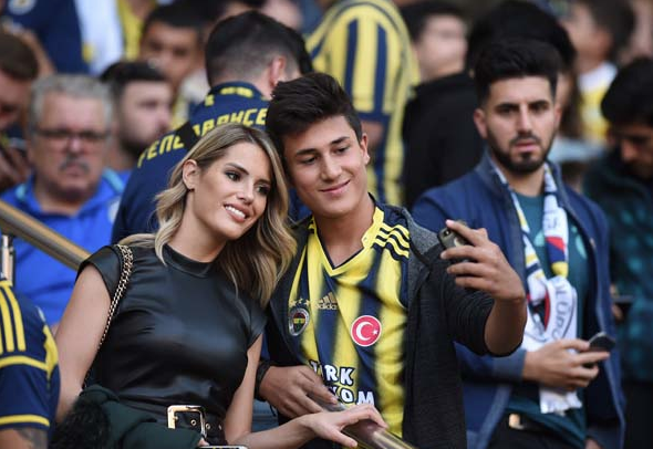 Kadıköy'de dikkat çeken güzel! Onun için sıraya girdiler - Resim: 3