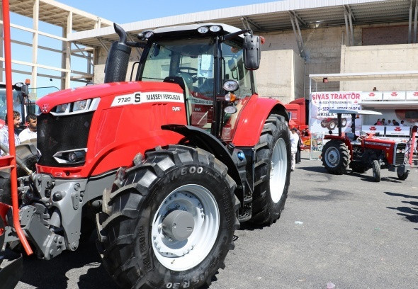 Sivas'ta herkes bunu konuşuyor! Telefonu kapan çekmeye koştu - Resim: 1