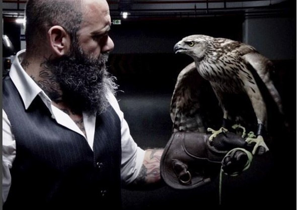 Ünlülerin yönetmenin evinden öyle şeyler çıktı ki... - Resim: 4