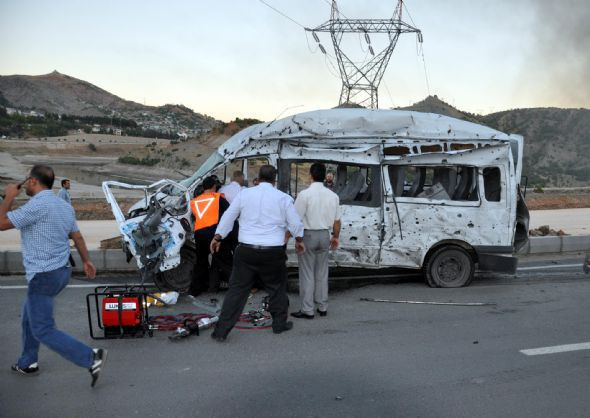 Hain saldırıda 6 asker şehit oldu! - Resim: 4