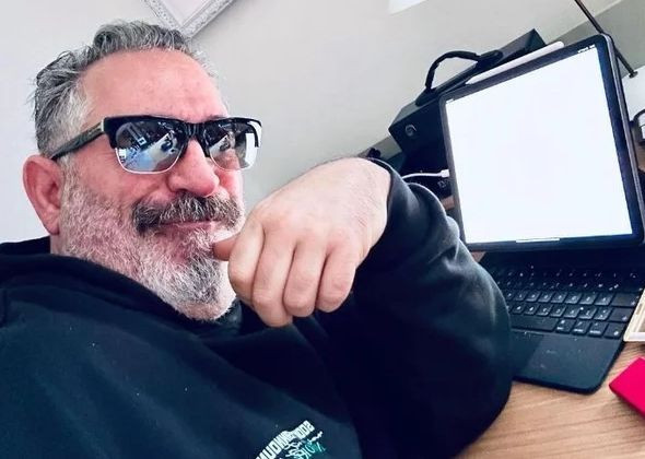 Yargıtay'dan Cem Yılmaz'a kötü haber! 10 bin dolar nafaka ödemeye devam edecek - Resim: 3