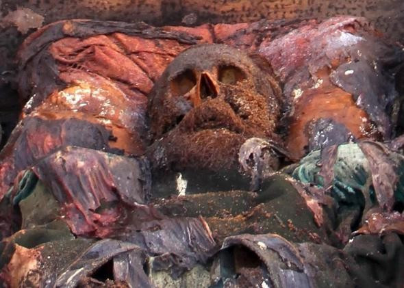 Asırlık ceset neden tamamen çürümedi? - Resim: 3