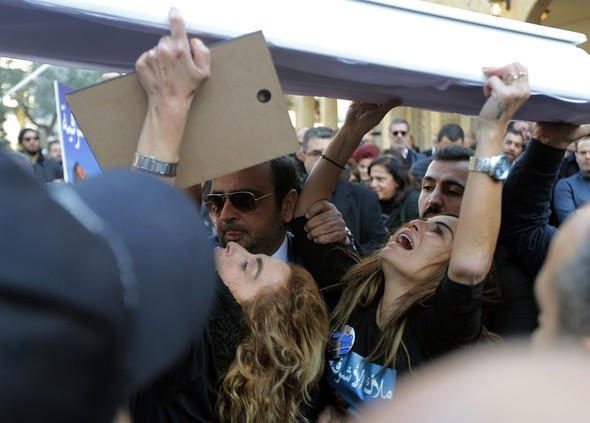 Terör saldırısının Lübnanlı kurbanı uğurlandı! - Resim: 4