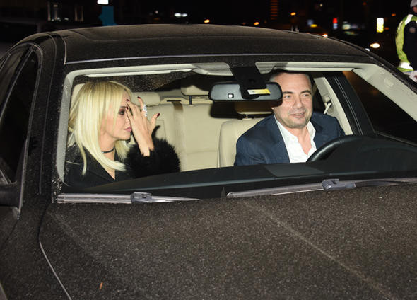 Oktay Kaynarca, ünlü futbolcunun eski eşiyle yakalandı - Resim: 3