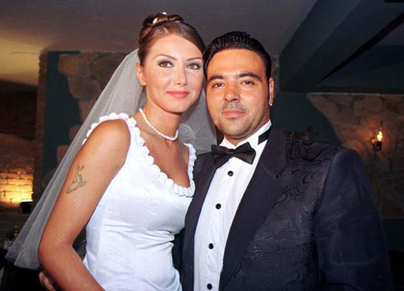 Ünlü oyuncular sokak ortasında gırtlak gırtlağa geldi burnunu ısırdı - Resim: 4