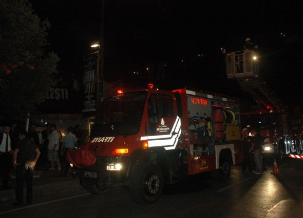 Ünlü gece kulübünde yangın şoku! - Resim: 4