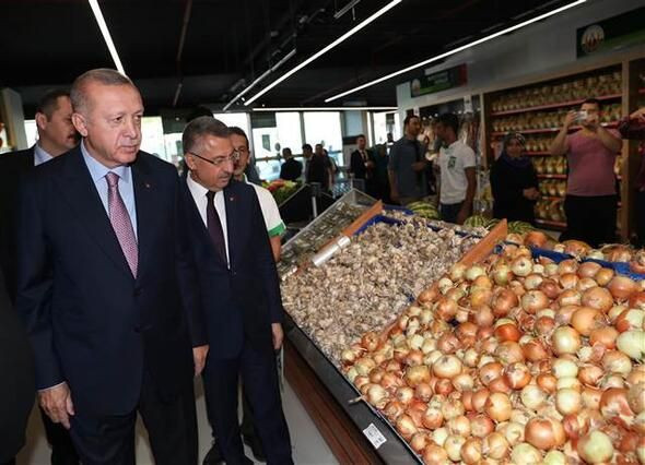 Cumhurbaşkanı Recep Tayyip Erdoğan maket alışverişi yaptı! - Resim: 2