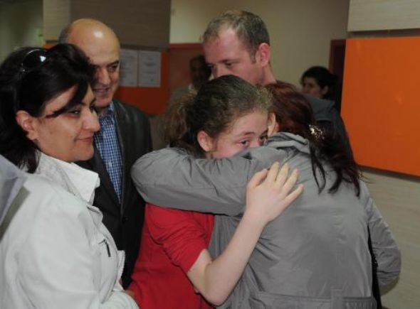 Abdüllatif Şener'in eşi kaza geçirdi - Resim: 4